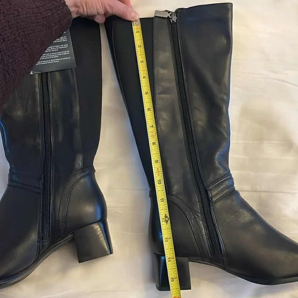 BLONDO CANADA WATERPROOF LEATHER BOOTS.   NEW.  STYLE IS TRUDY